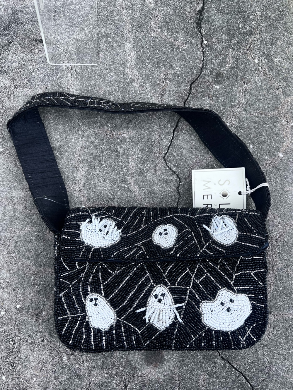 👻NWT Beaded Halloween Ghosts Black & White Shoulder Bag. Boo!!